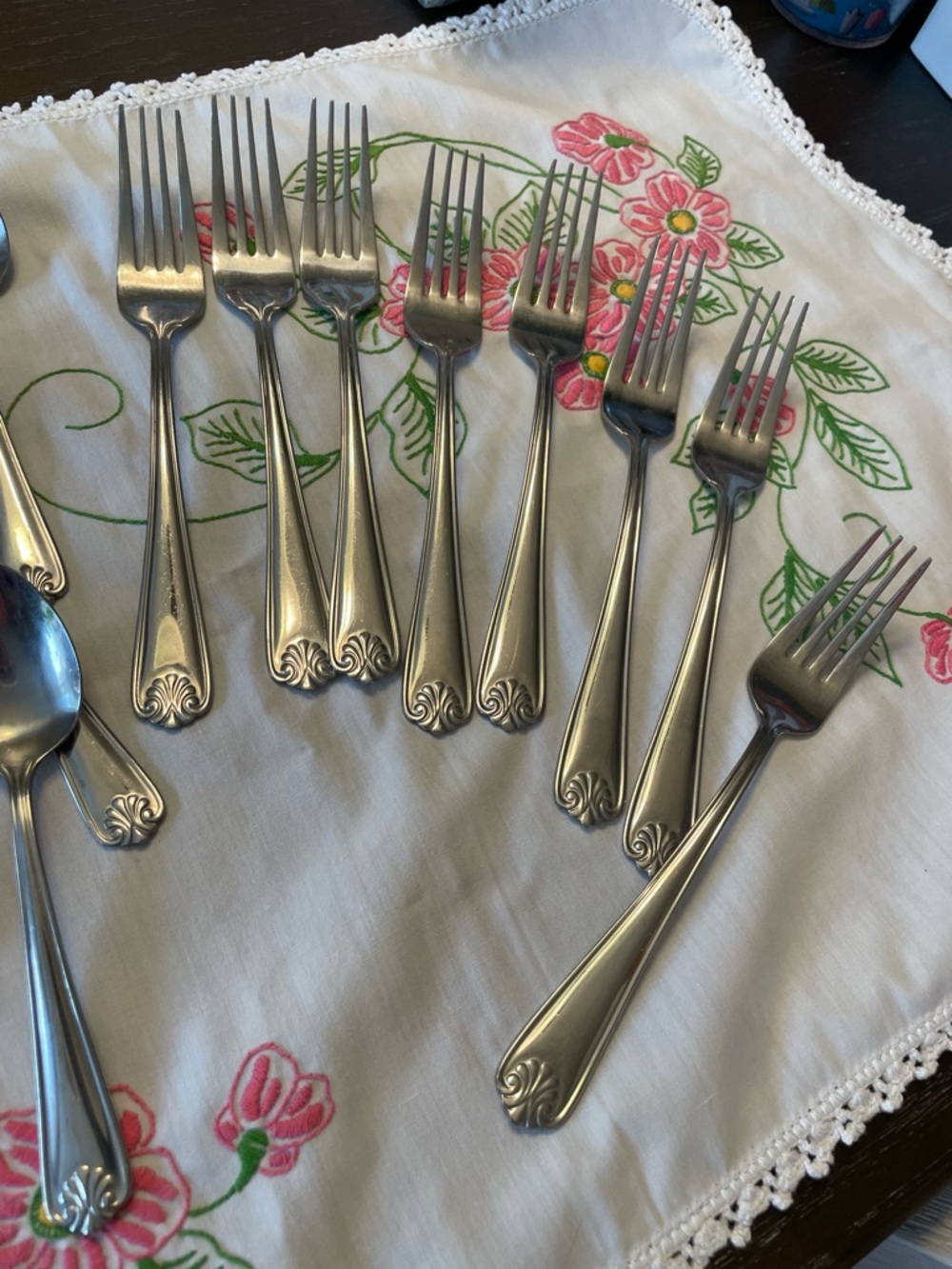 Cambridge Stainless SHELL Pattern Flatware Set/Pieces - Picture 8 of 16
